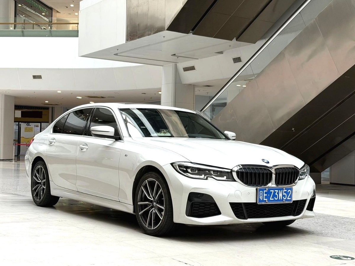 BMW 3 Series 2022 #3 BMW 3 Series 2022 car image #3