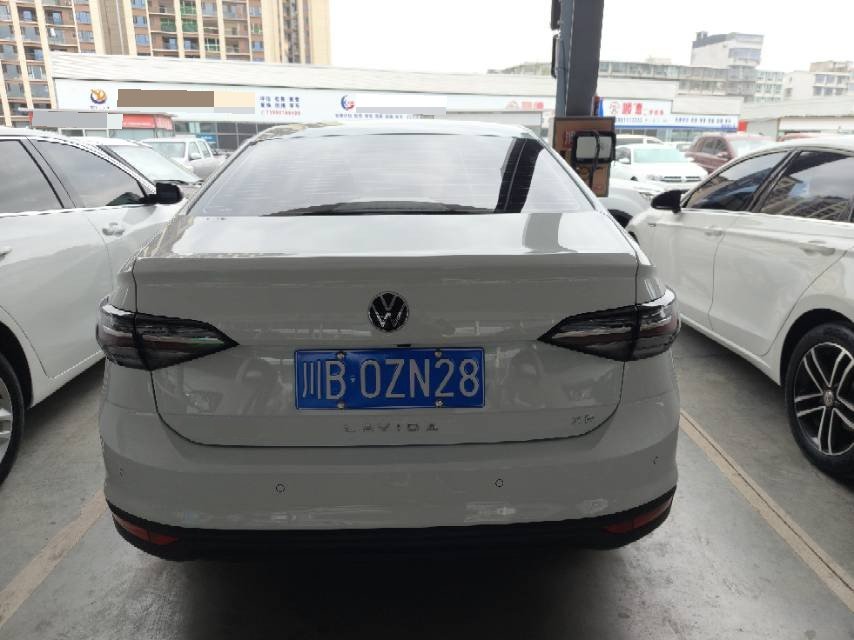Volkswagen Lavida 2026 car image #9