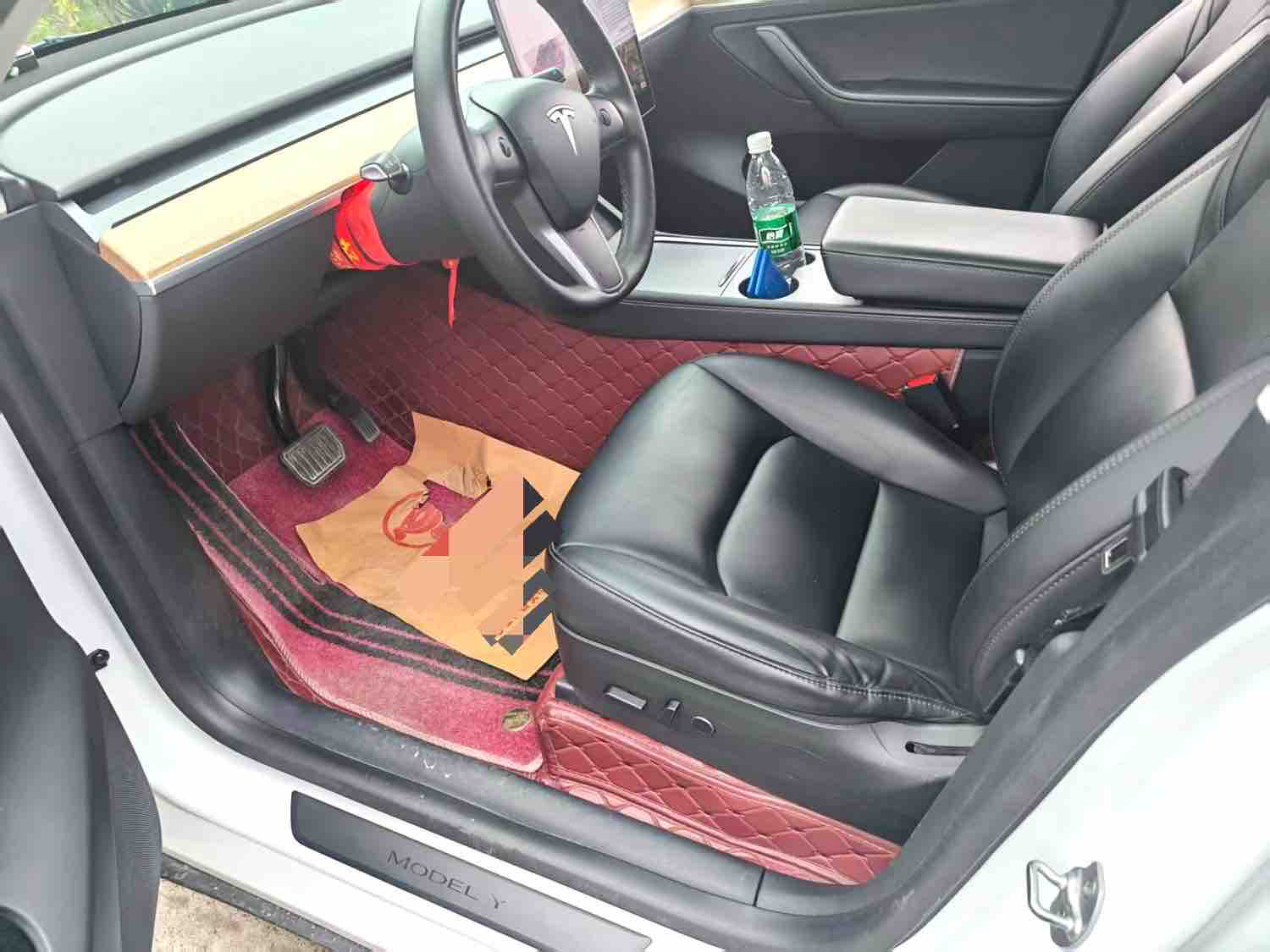 Tesla Model Y 2021 car image #3
