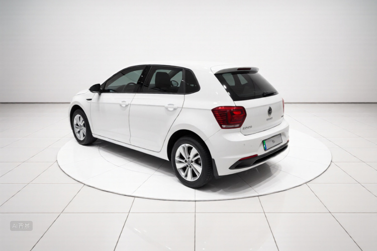 Volkswagen Polo 2022 car image #5