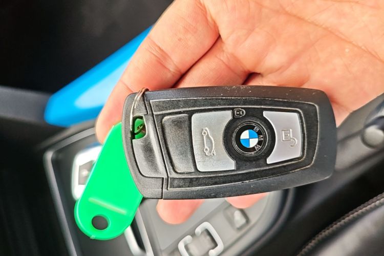 BMW 3 Series 2016 car image #9