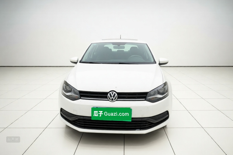 Volkswagen Polo 2017 car image #3