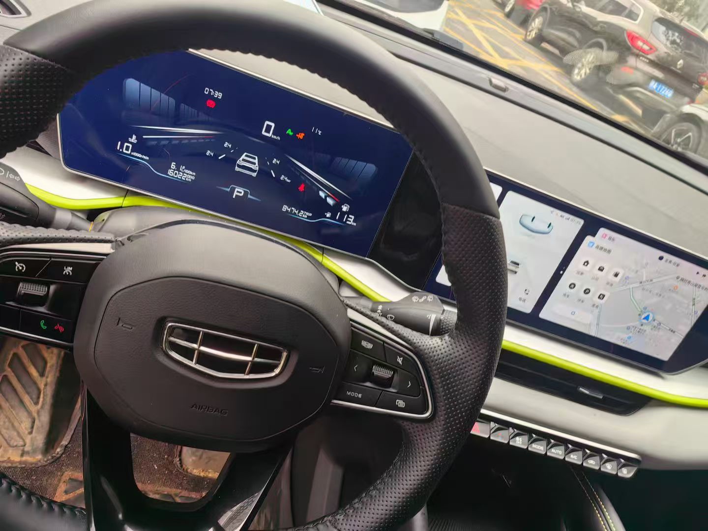 GEELY Coolray 2023 car image #2