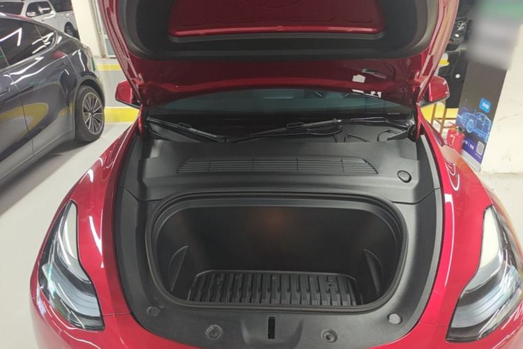 Tesla Model Y 2024 #22 Tesla Model Y 2024 immagine di auto #22