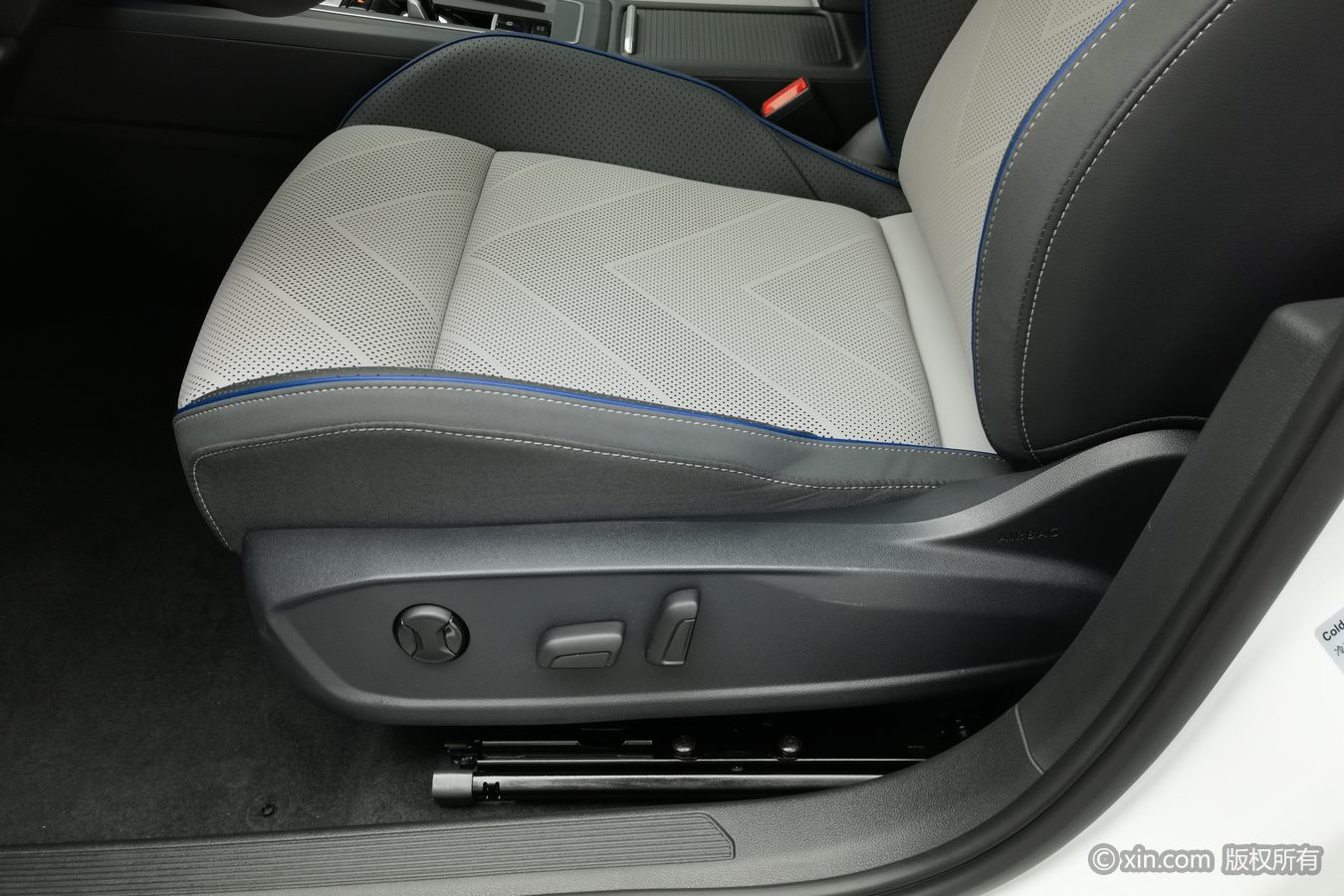 Volkswagen Golf 2026 #21 Volkswagen Golf 2026 car image #21
