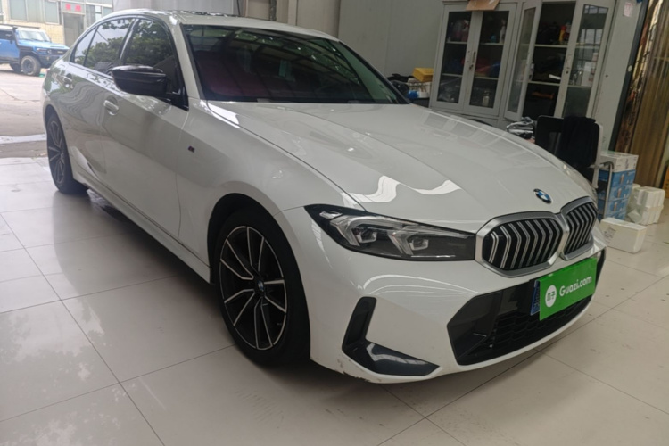 BMW 3 Series 2024 #4 BMW 3 Series 2024 car image #4