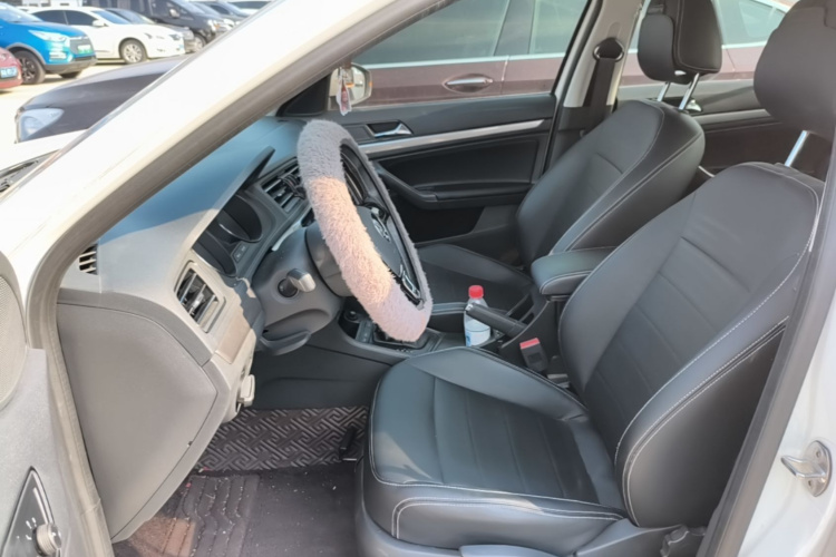 Volkswagen Lavida 2022 car image #15