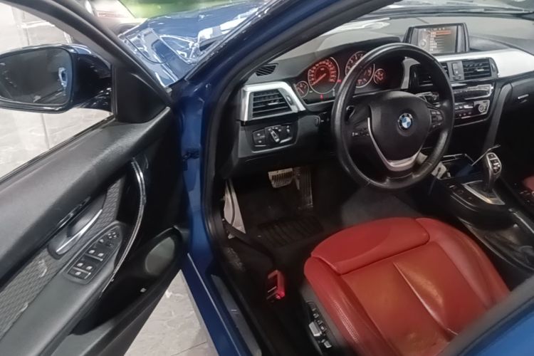 BMW 3 Series 2017 #12 BMW 3 Series 2017 car image #12