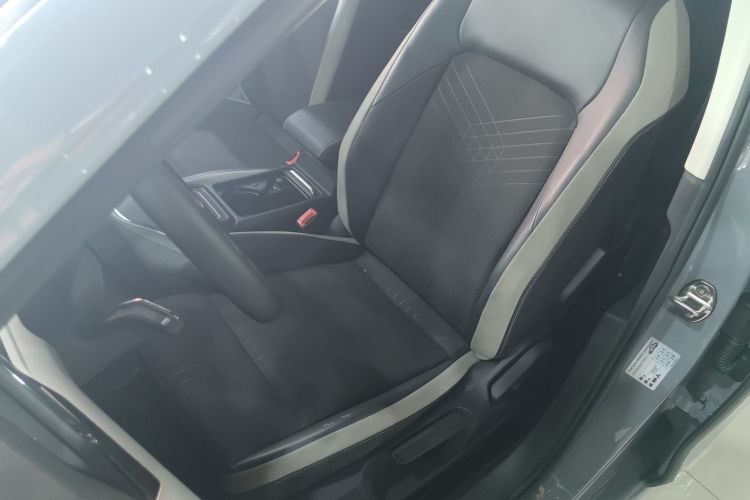Volkswagen Golf 2021 #16 Volkswagen Golf 2021 car image #16