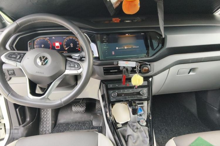 Volkswagen Tacqua 2020 car image #11