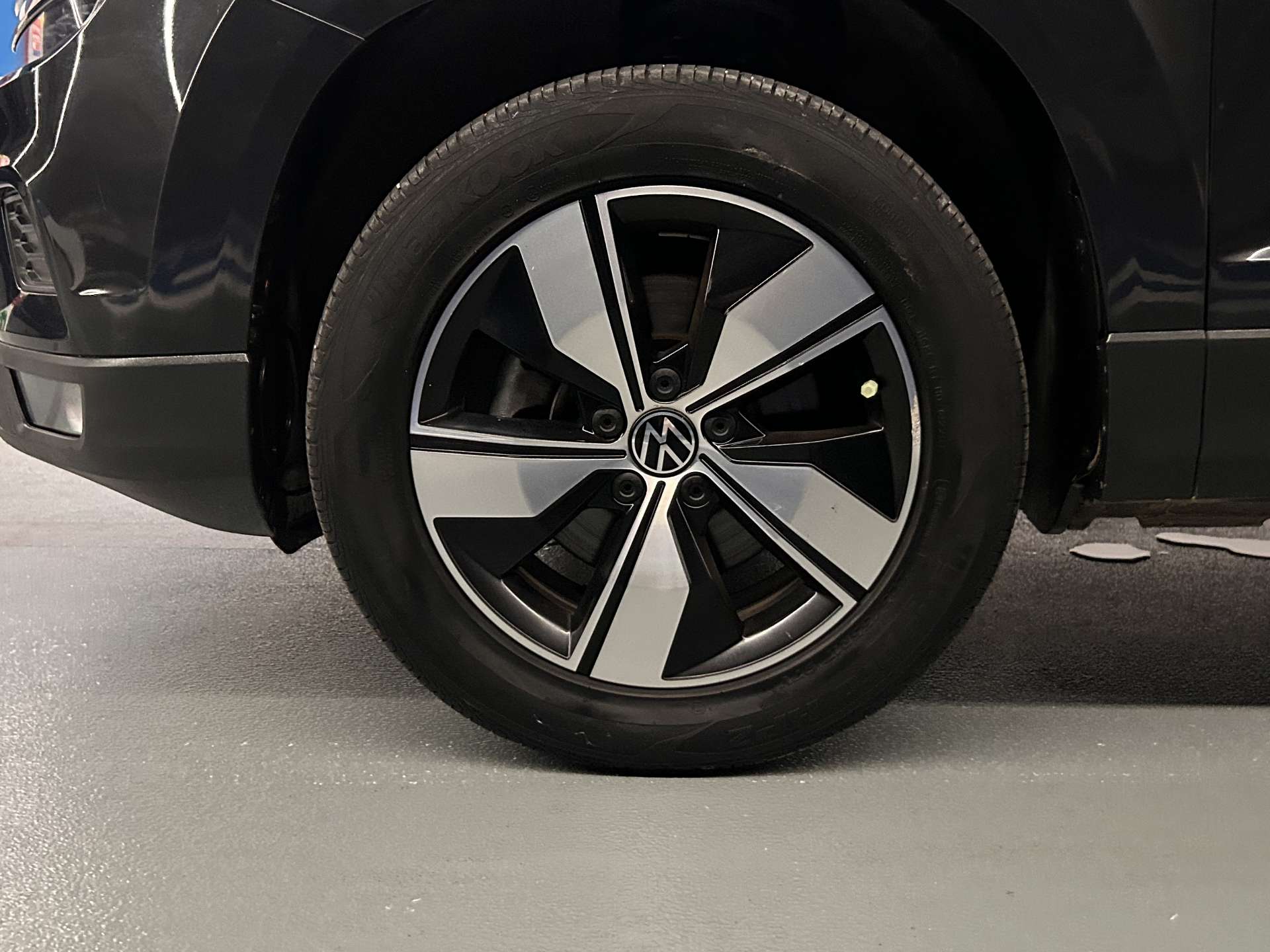 2021 car image #14