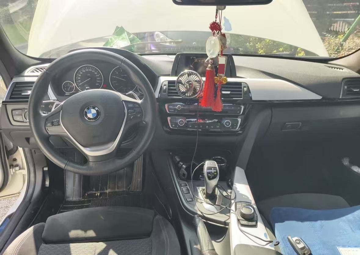 BMW 3 Series 2016 #5 BMW 3 Series 2016 imagem de carro #5