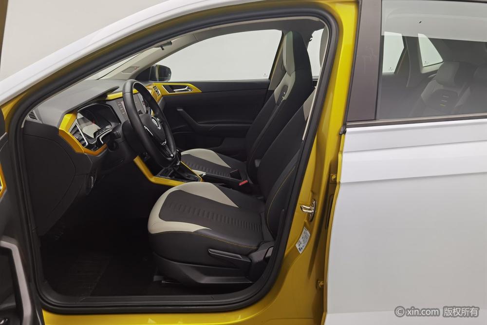Volkswagen Polo 2020 car image #17