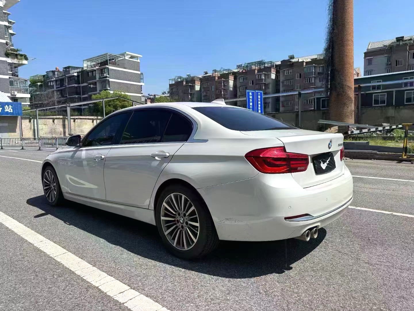 BMW 3 Series 2019 car image #4