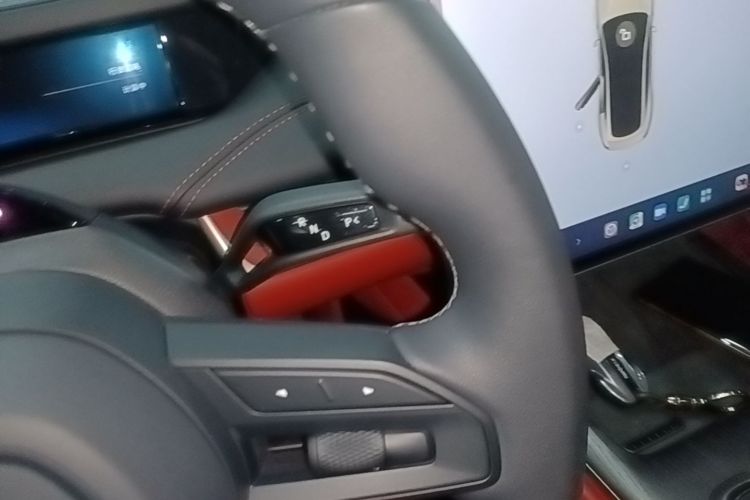 MI SU7 2024 car image #18