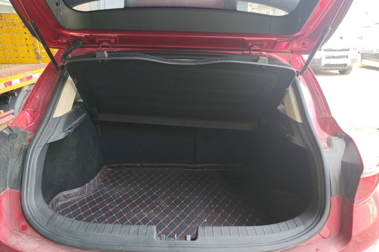 GEELY Emgrand GS 2018 car image #19