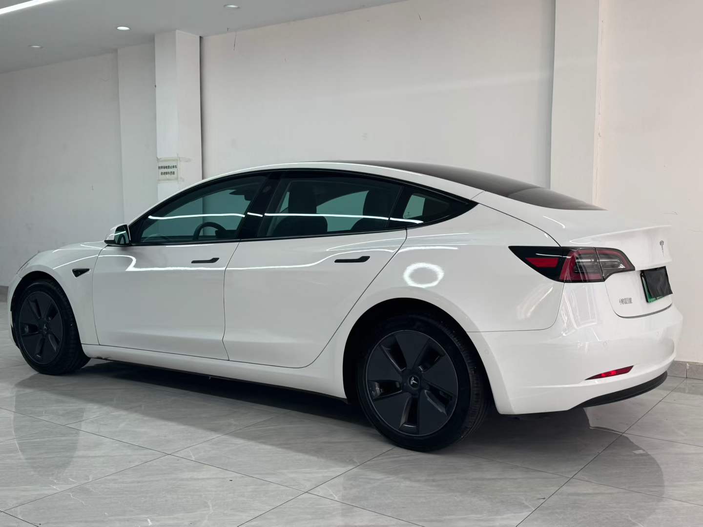 Tesla Model 3 2021 #5 Tesla Model 3 2021 car image #5