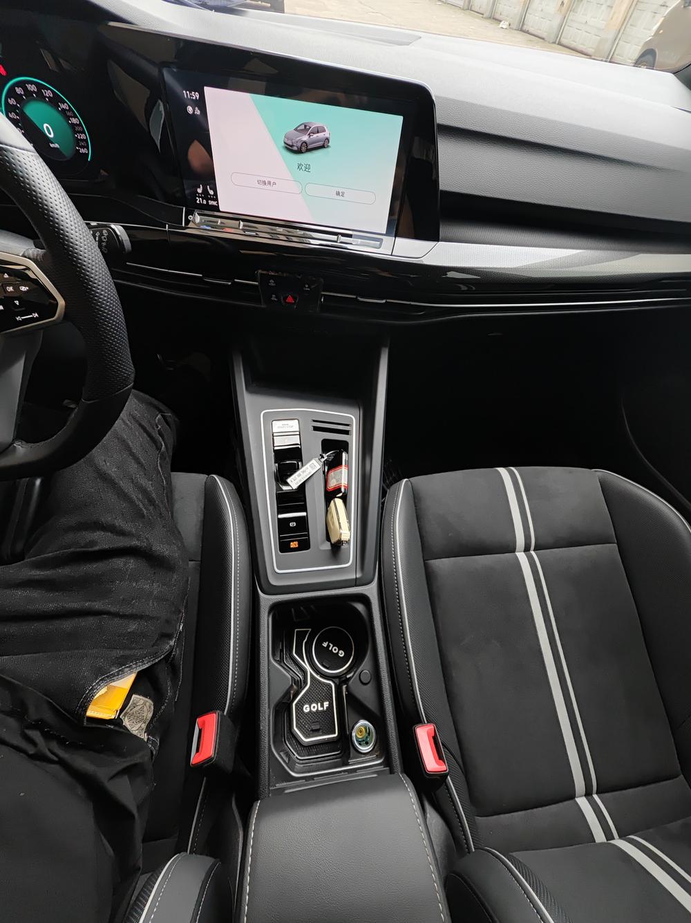 Volkswagen Golf 2022 #18 Volkswagen Golf 2022 صورة سيارة #18