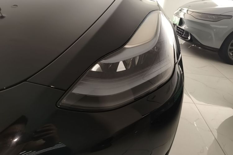 Tesla Model Y 2023 #23 Tesla Model Y 2023 car image #23