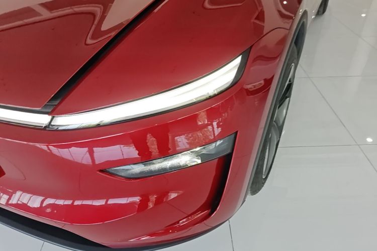 Tesla Model Y 2025 #23 Tesla Model Y 2025 car image #23