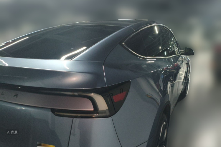 Tesla Model Y 2025 #7 Tesla Model Y 2025 car image #7