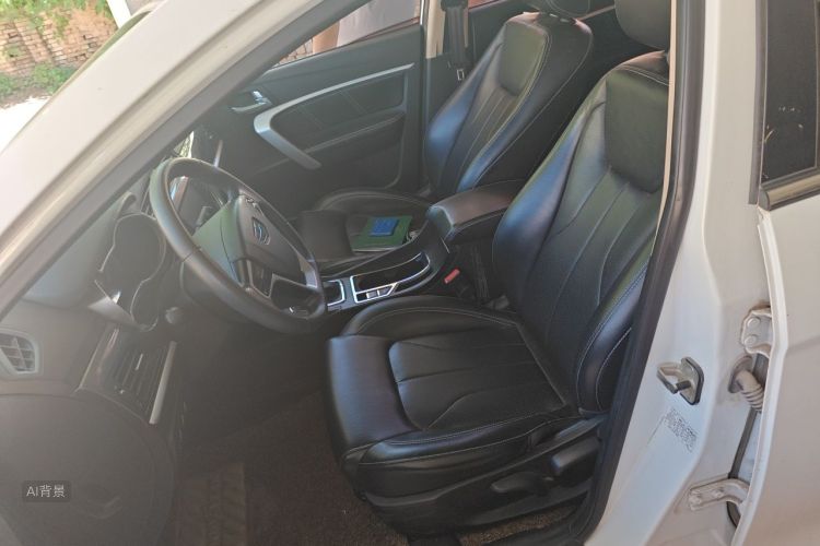 GEELY Emgrand 2017 car image #17