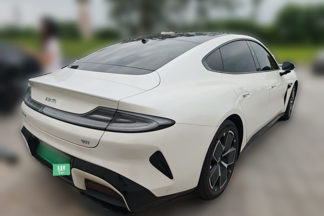 MI SU7 2024 car image #4