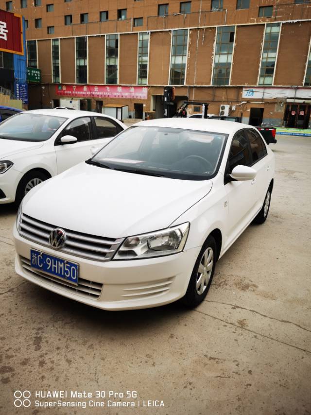 Volkswagen Santana 2014 car image 