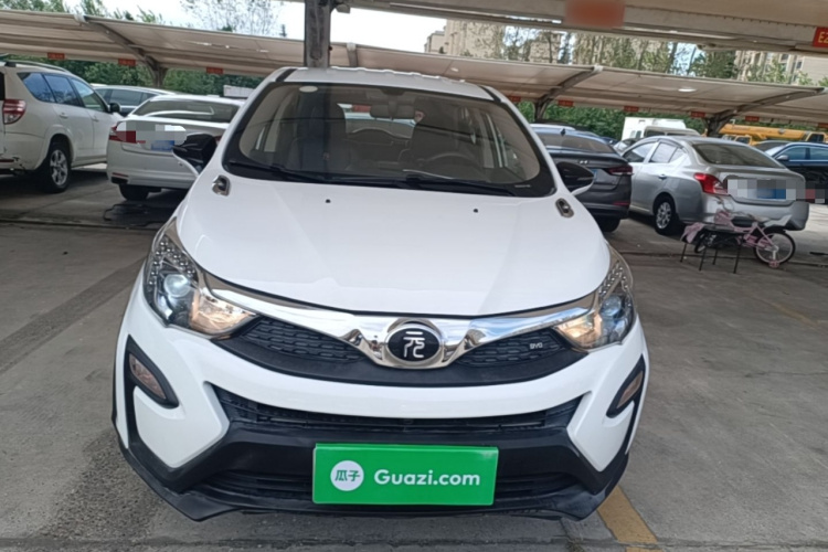 BYD Yuan 2017 #3 BYD Yuan 2017 car image #3