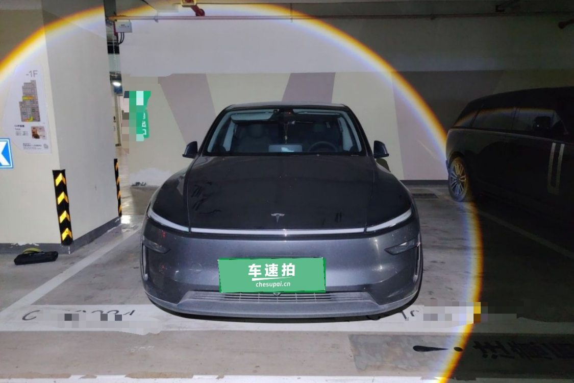 Tesla Model Y 2025 #5 Tesla Model Y 2025 immagine di auto #5