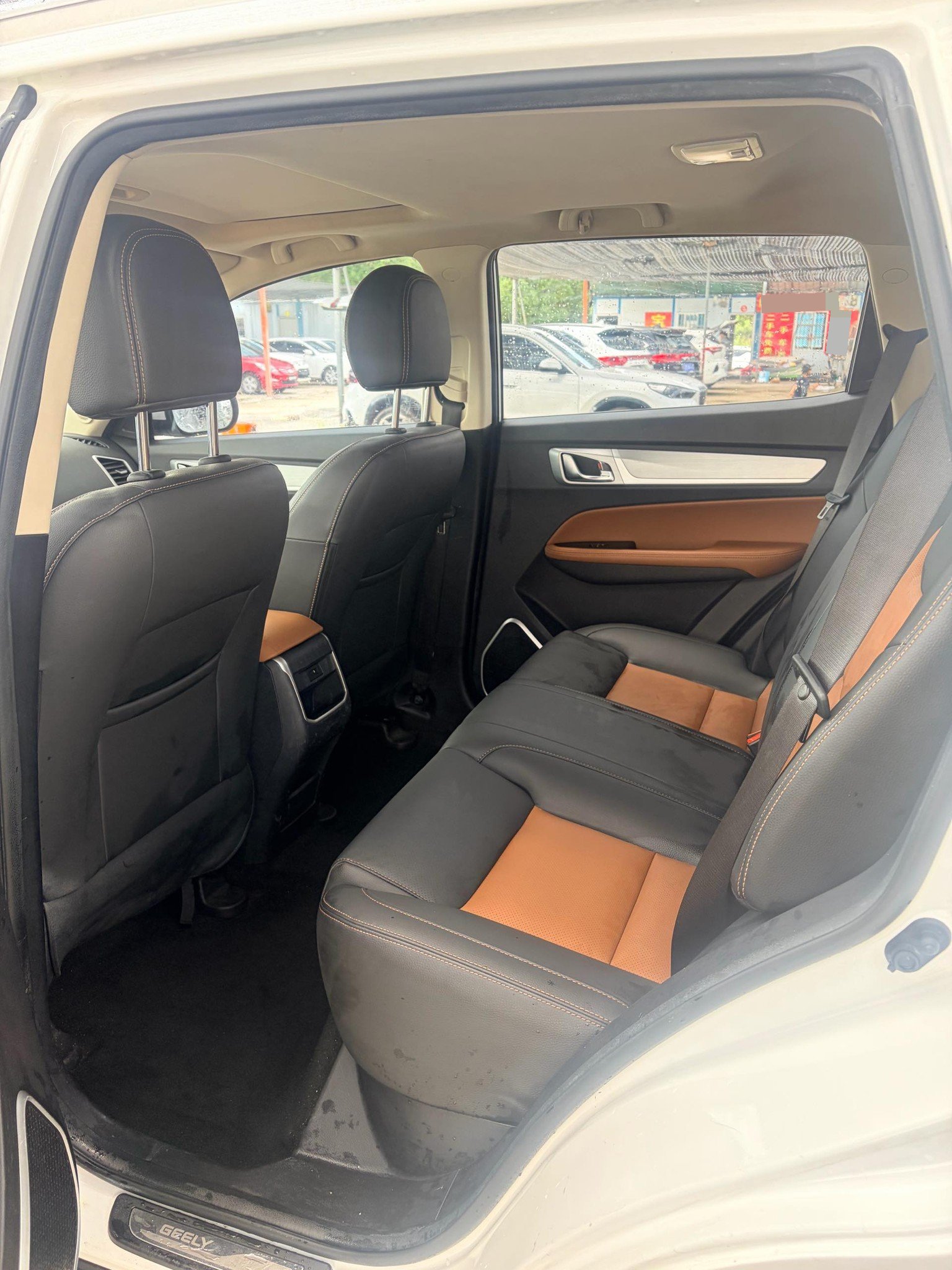 GEELY Vision X6 2019 car image #4