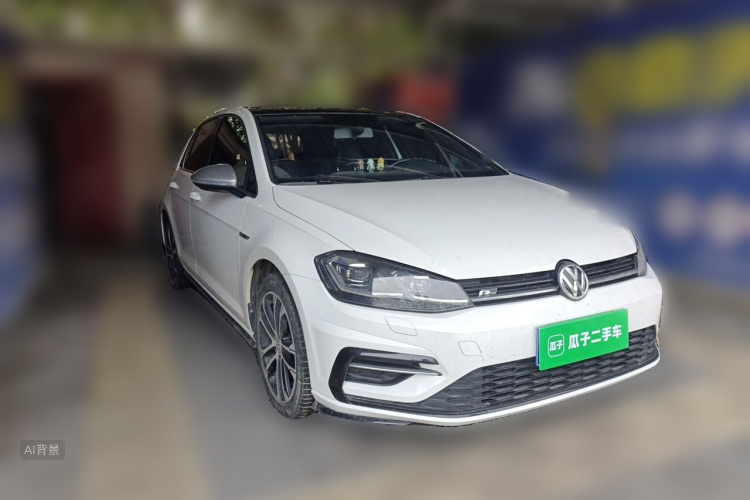 Volkswagen Golf 2019 car image #4