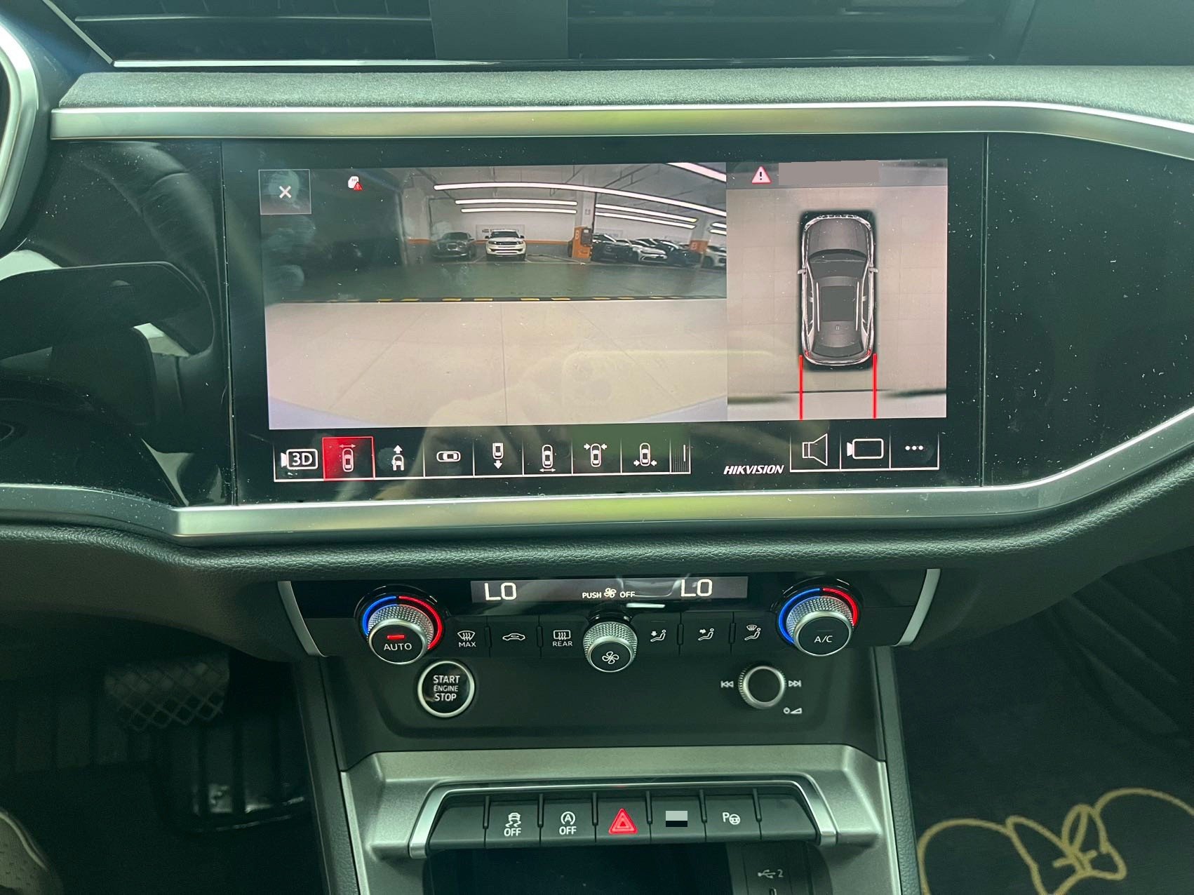 Audi Q3 2021 car image #7