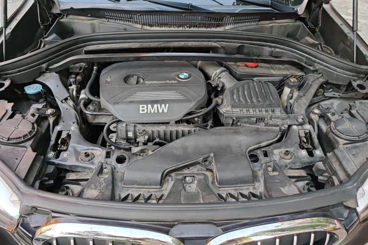 BMW X1 2017 #22 BMW X1 2017 immagine di auto #22