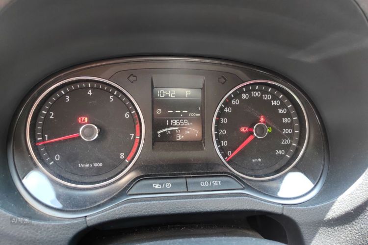 Volkswagen Polo 2016 #14 Volkswagen Polo 2016 car image #14