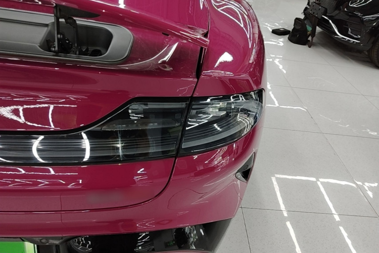 MI SU7 2025 car image #8