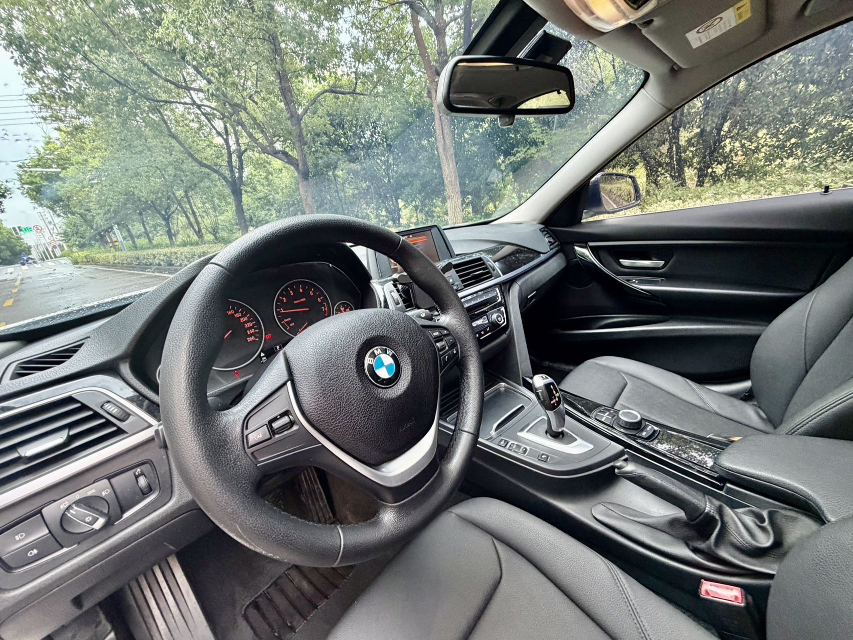 BMW 3 Series 2016 #6 BMW 3 Series 2016 car image #6