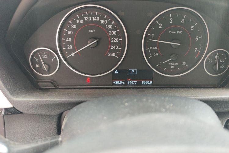 BMW 3 Series 2017 #10 BMW 3 Series 2017 car image #10