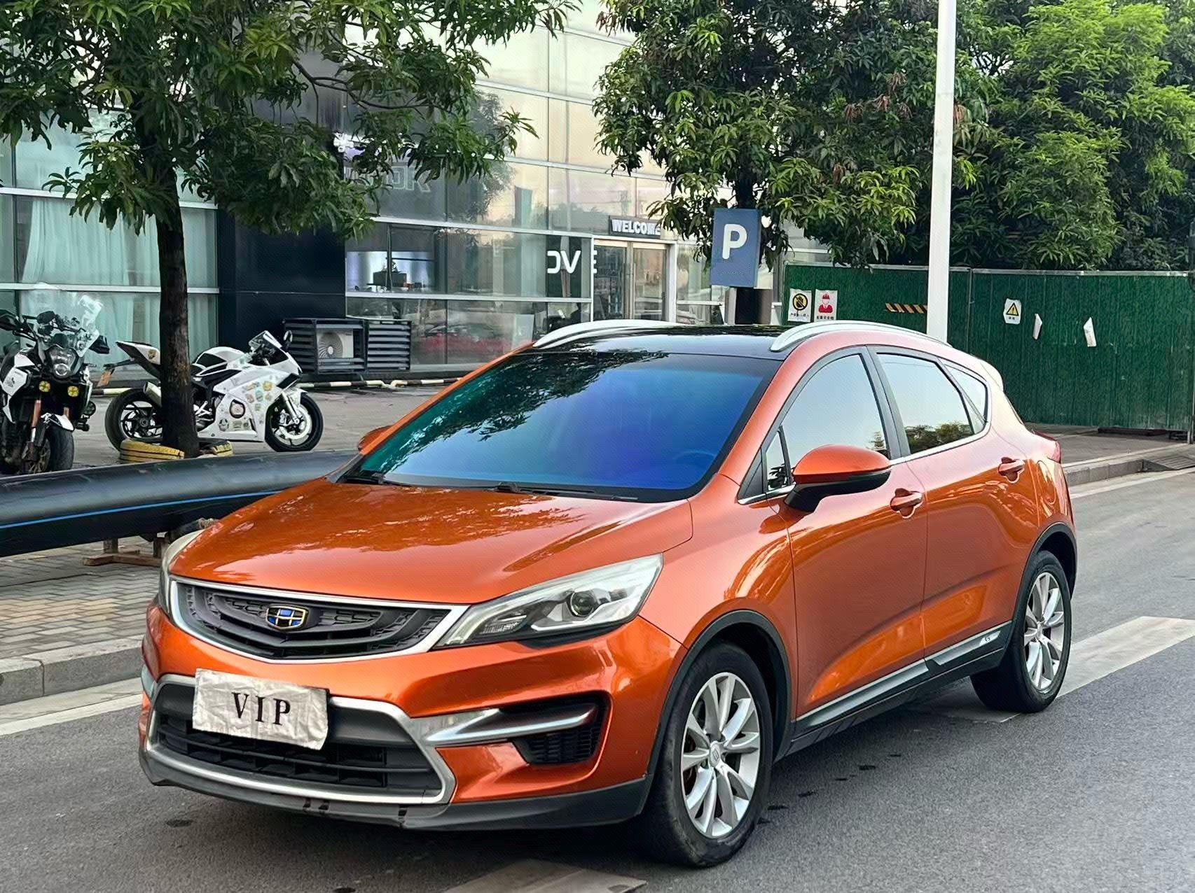 GEELY Emgrand GS 2018 GEELY Emgrand GS 2018 صورة سيارة