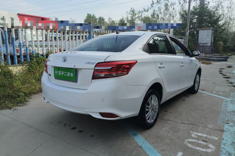 Toyota Vios 2017 immagine di auto #7