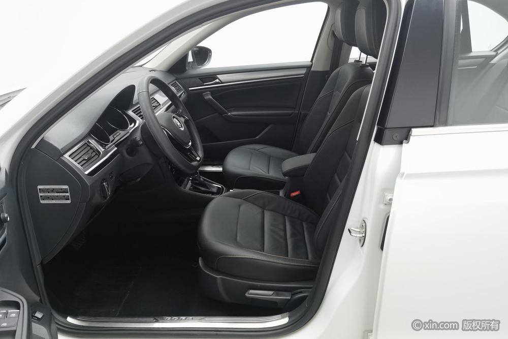 Volkswagen Bora 2016 image de voiture #17