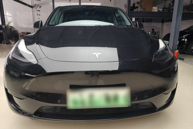 Tesla Model Y 2022 #3 Tesla Model Y 2022 car image #3
