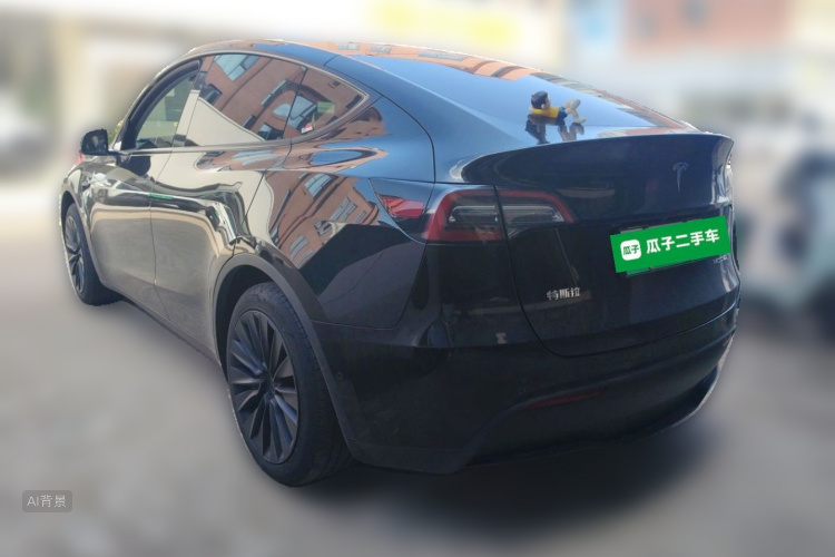 Tesla Model Y 2023 #5 Tesla Model Y 2023 car image #5