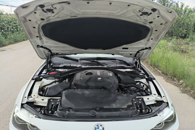 BMW 3 Series 2019 #20 BMW 3 Series 2019 car image #20