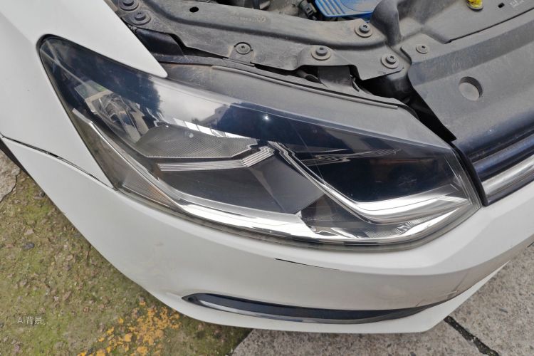 Volkswagen Polo 2015 صورة سيارة #8