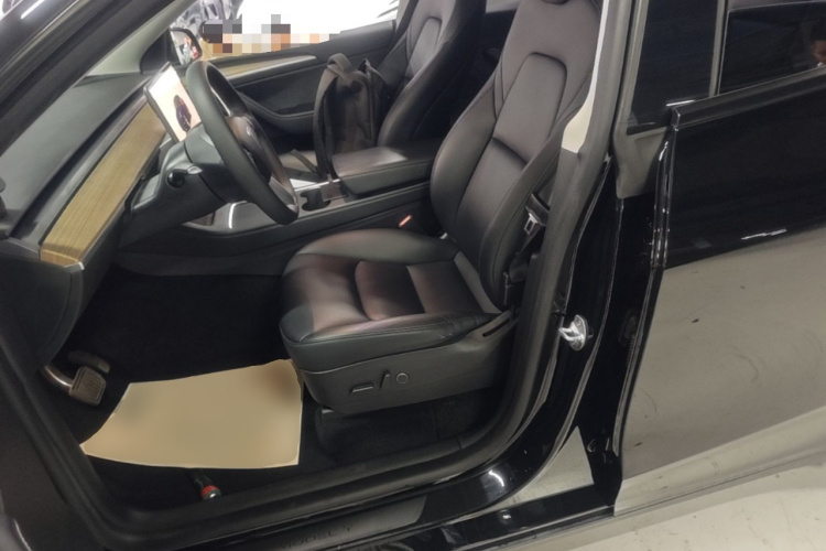 Tesla Model Y 2022 #15 Tesla Model Y 2022 car image #15