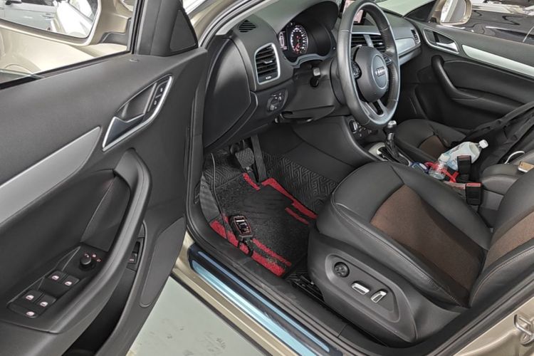 Audi Q3 2018 #16 Audi Q3 2018 car image #16