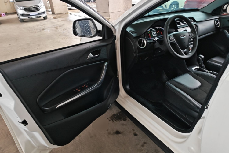 Chery Tiggo 3x 2020 car image #16