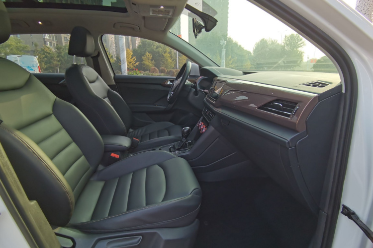 Volkswagen Tharu 2019 #13 Volkswagen Tharu 2019 car image #13