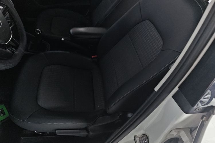 Volkswagen Santana 2018 car image #15